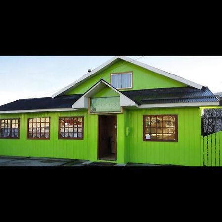 Hostal Beagle Hotel Puerto Williams Exterior foto